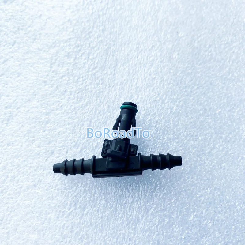 Diesel Common Rail Injector Nozzle Oil Return Joint T Type Tube Connector Adaptor for Delphi Mercedes Vito