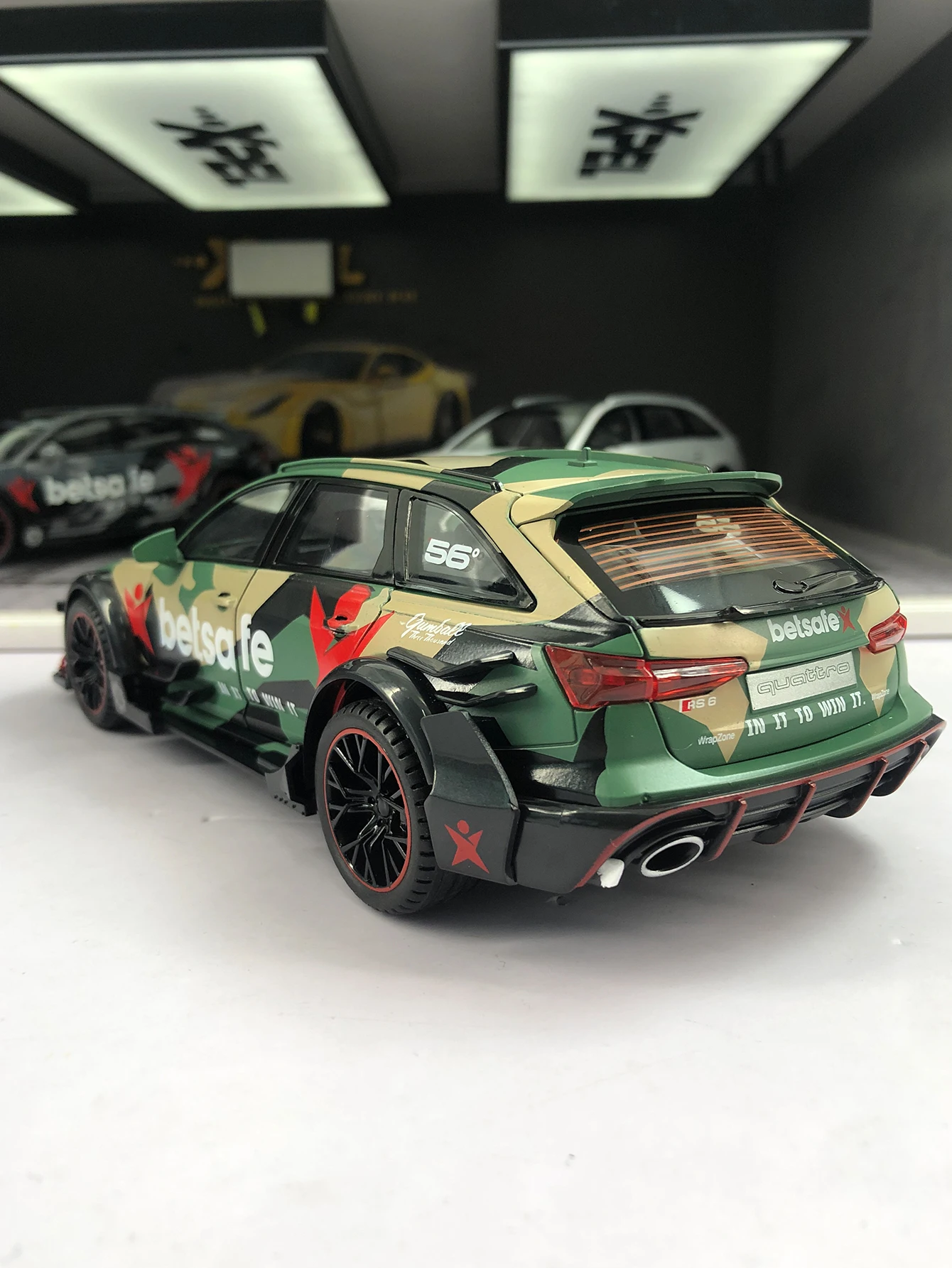 1:24 simulatie zinklegering RS6 modelauto, statisch ornament, metalen verzamelcadeauauto
