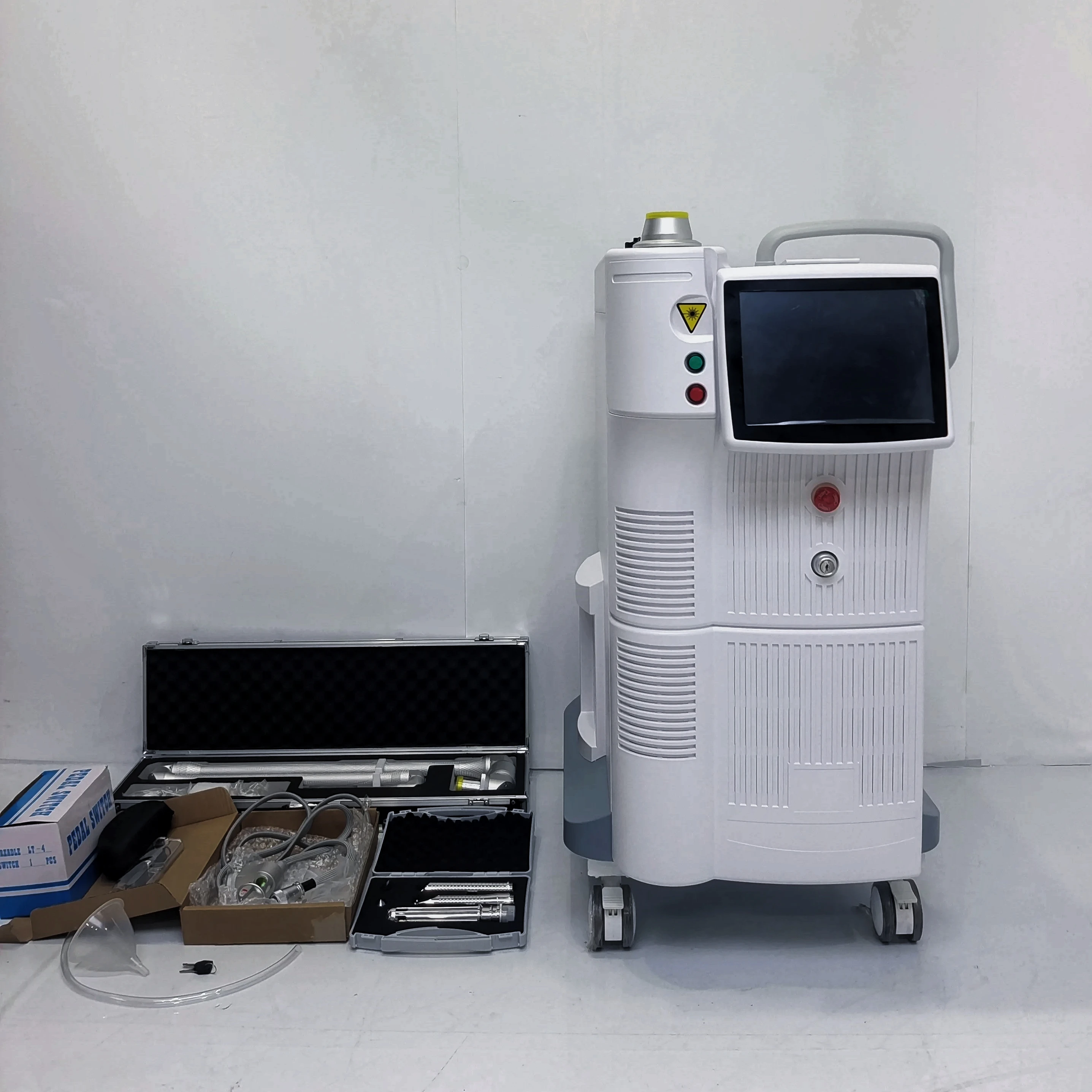 Fractional Las/er Machine Professional Co2 Bison Device 4d Fotona Skin Gestational Mark Treatment Device Salon