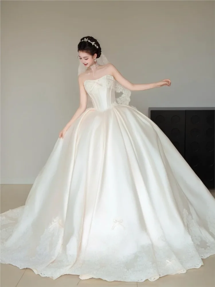 Tube Top Satin New Main Yarn Light Luxury Simple Textured Wedding Veil Trailing Dress