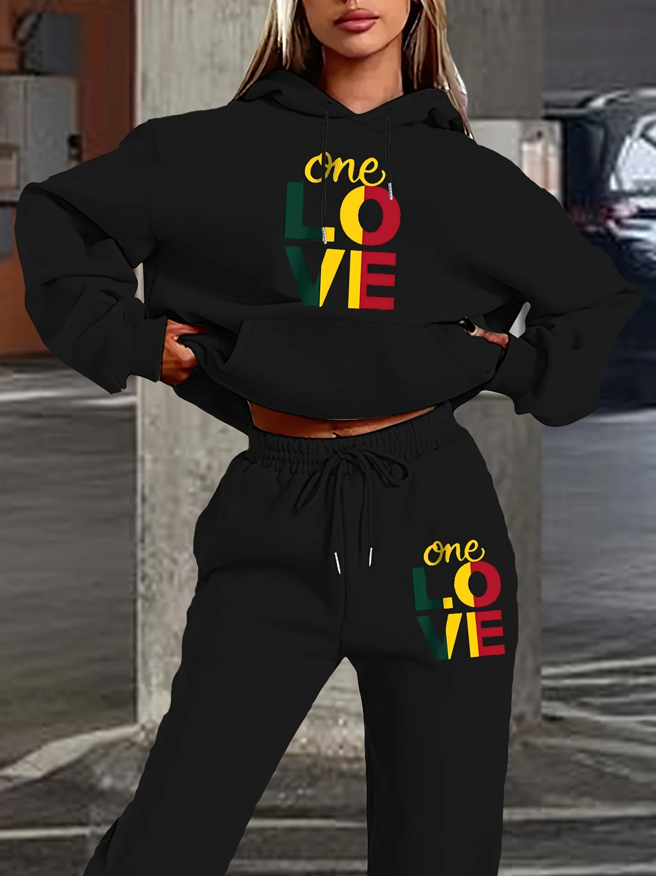 Damen 2026 Neues 2-Teiliges Outfit mit Liebesbrief-Print, Kapuzenpullover und Jogginghose, Langarm-Freizeit-Hoodie und Hose, Modisches Damen-Set – Detail 7
