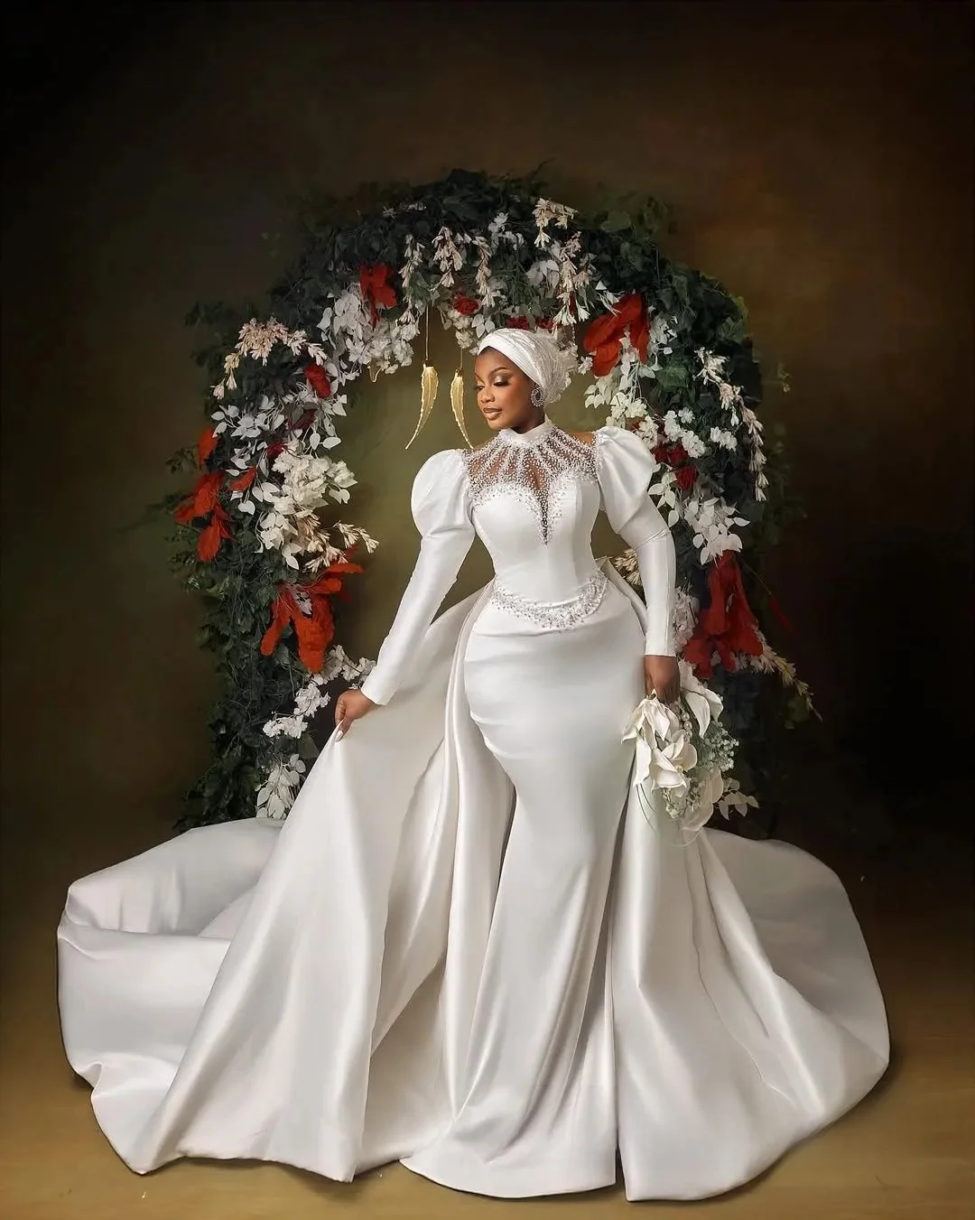 Customized Plus Size Mermaid Wedding Dress Bridal Gowns For Bride Detachable Train High Neck Illusion Long Sleeves Beaded Lace