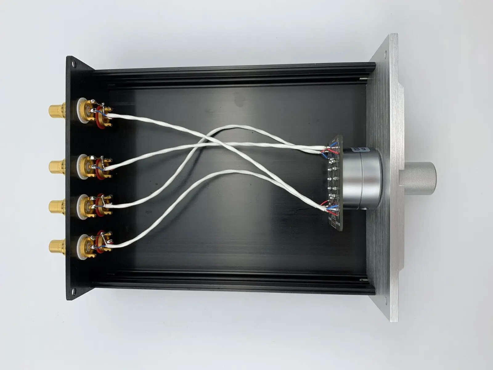 Hướng Dẫn Sử Dụng Lựa Chọn Tín Hiệu Âm Thanh Stereo Switcher( 1 Trong 3 Ra) Hoặc (3 Trong 1 Ra)