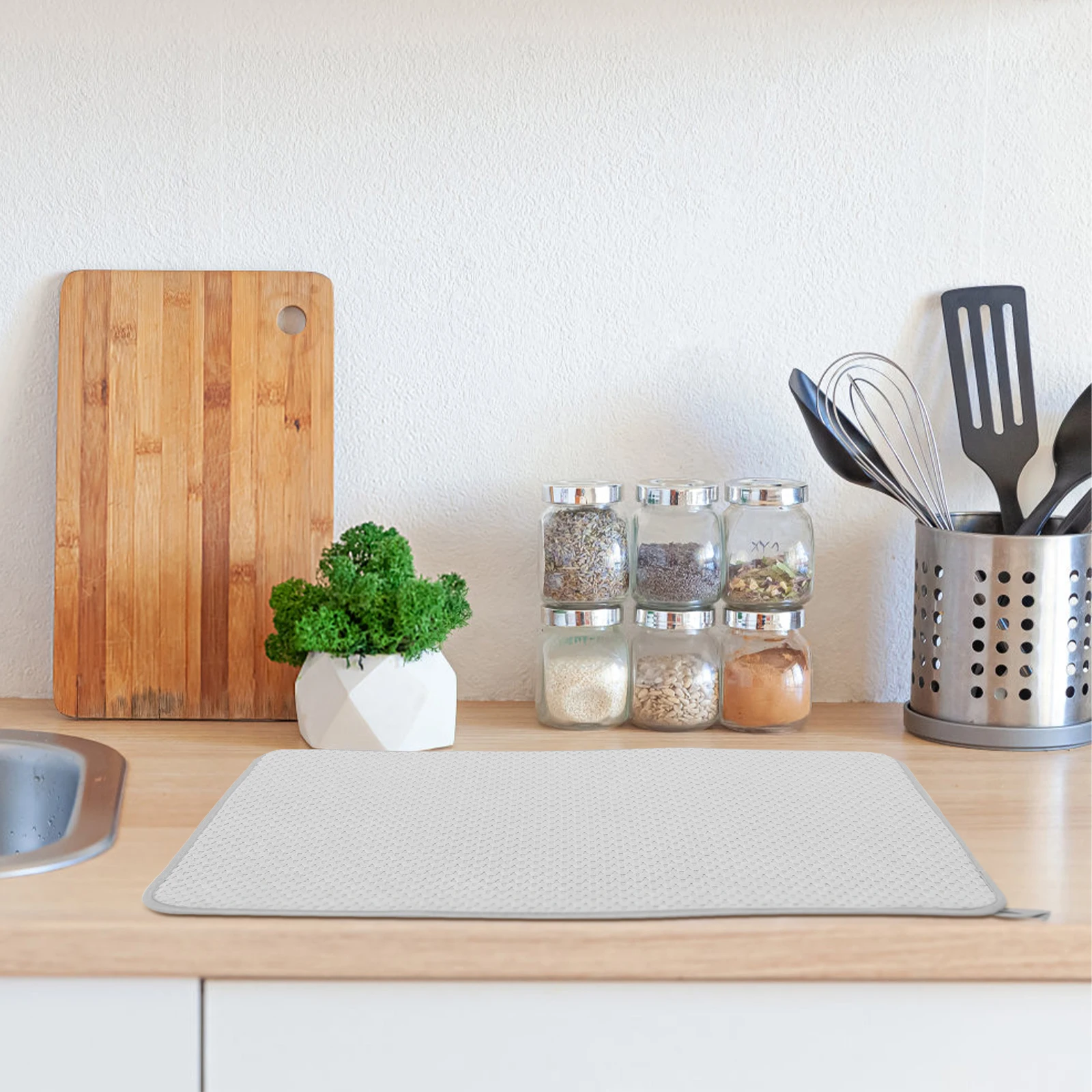 

Absorbent Dish Drying Mat Triple Layer Quick Drying Non Slip Kitchen Counter Pad for Dishes Utensils Vegetables Protecting