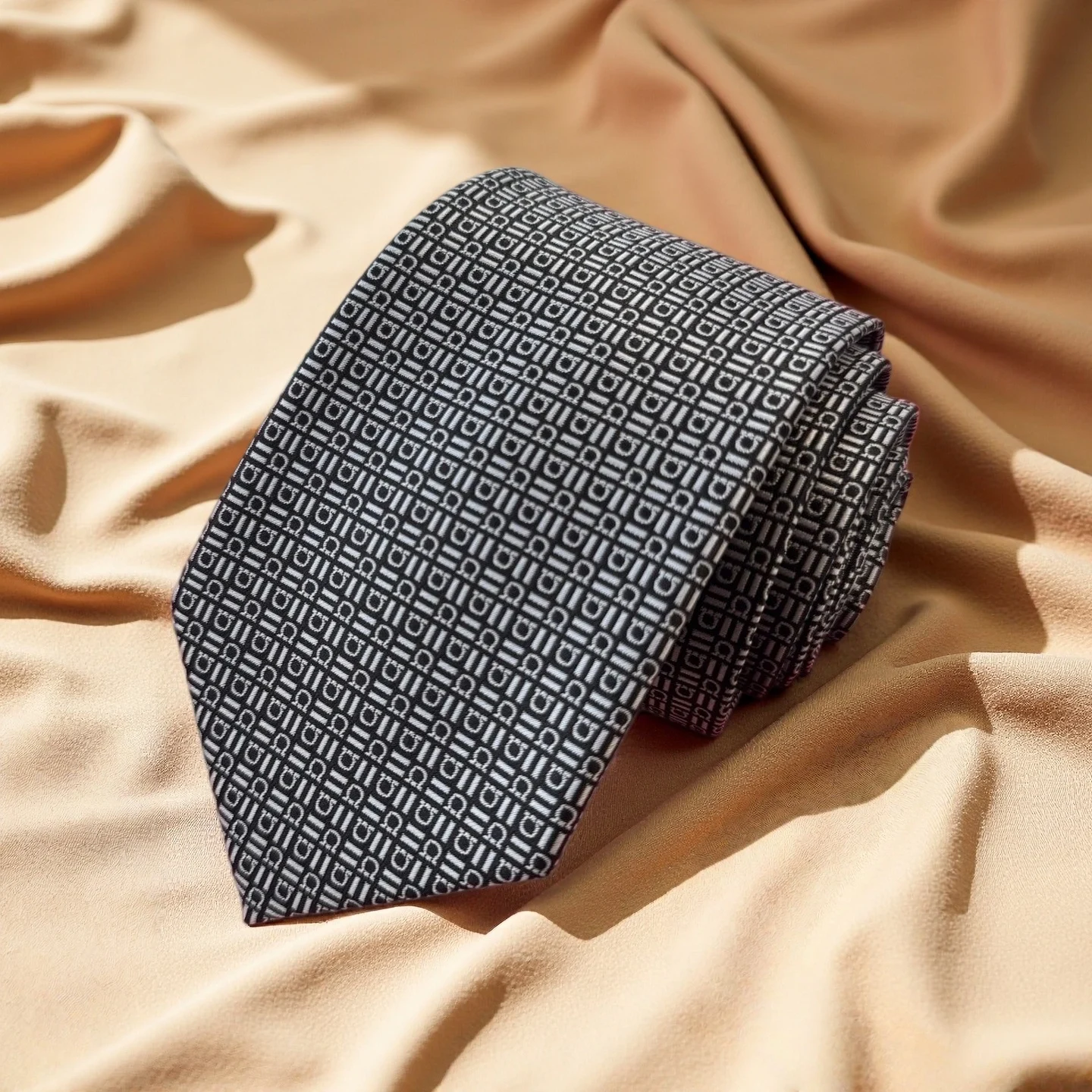 Corbatas Hechas a Mano para Hombre, Marca de Lujo, Seda Jacquard a Cuadros, Estilo F, Corbatas de Moño Formales de Alta Gama para Negocios, Suaves y Amigables con la Piel, Regalos para Fiestas