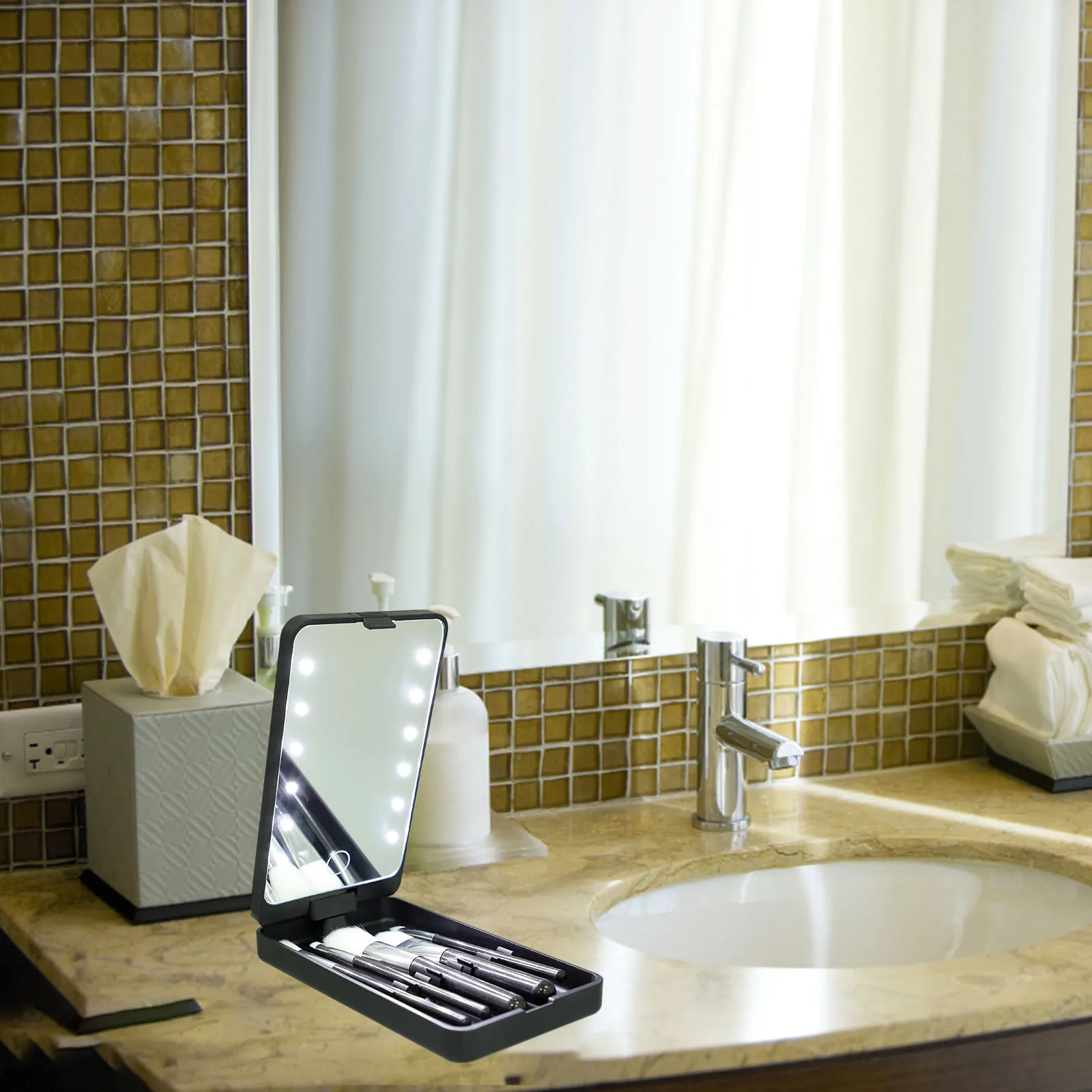 Custodia porta ciglia illuminata a 5 livelli con scatola a specchio a LED Contenitore per trucco di bellezza in plastica leggera e durevole per falsi