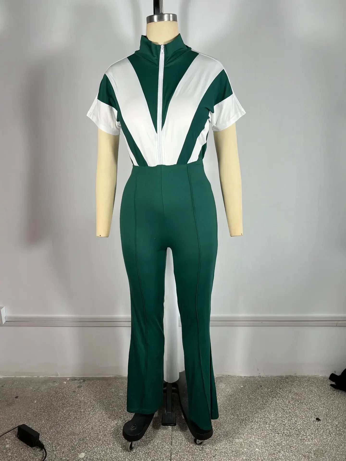 Women's Jumpsuit with Lapel, Zipper, Polyester Splicing, Micro Flared Pants, Jumpsuit for Summer 2025