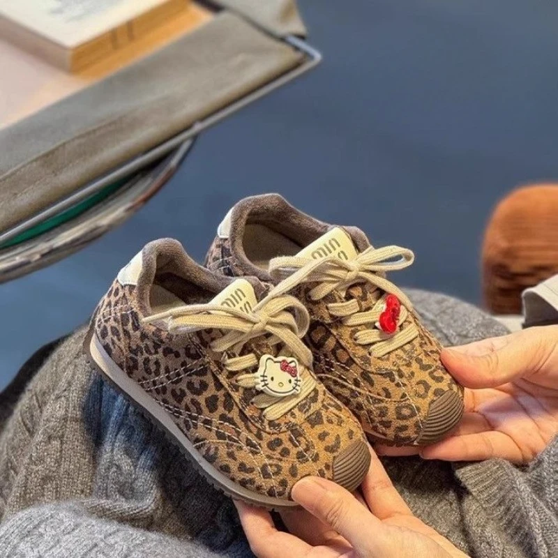 

Kawaii Hello Kitty Sanrio Children Cute Cartoon Comfortable Warm Sports Shoes Anti Slip Running Shoes Flat Shoes Gift for Kids