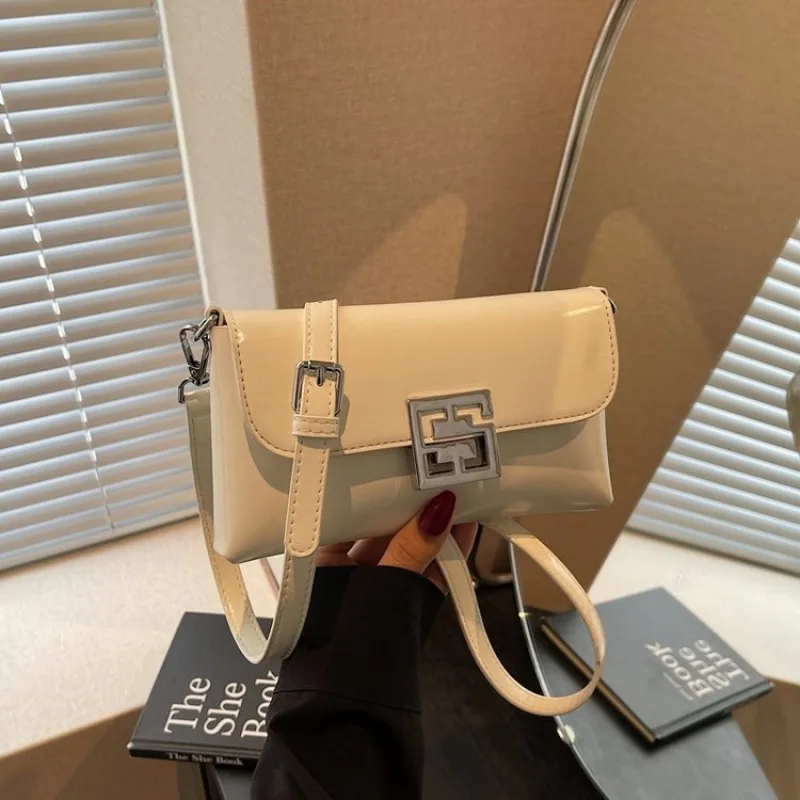 高級ミニマリストおむつバッグベストスーパースターショークラシックパリデザイナーオリジナルレトロレザークロスボディトート