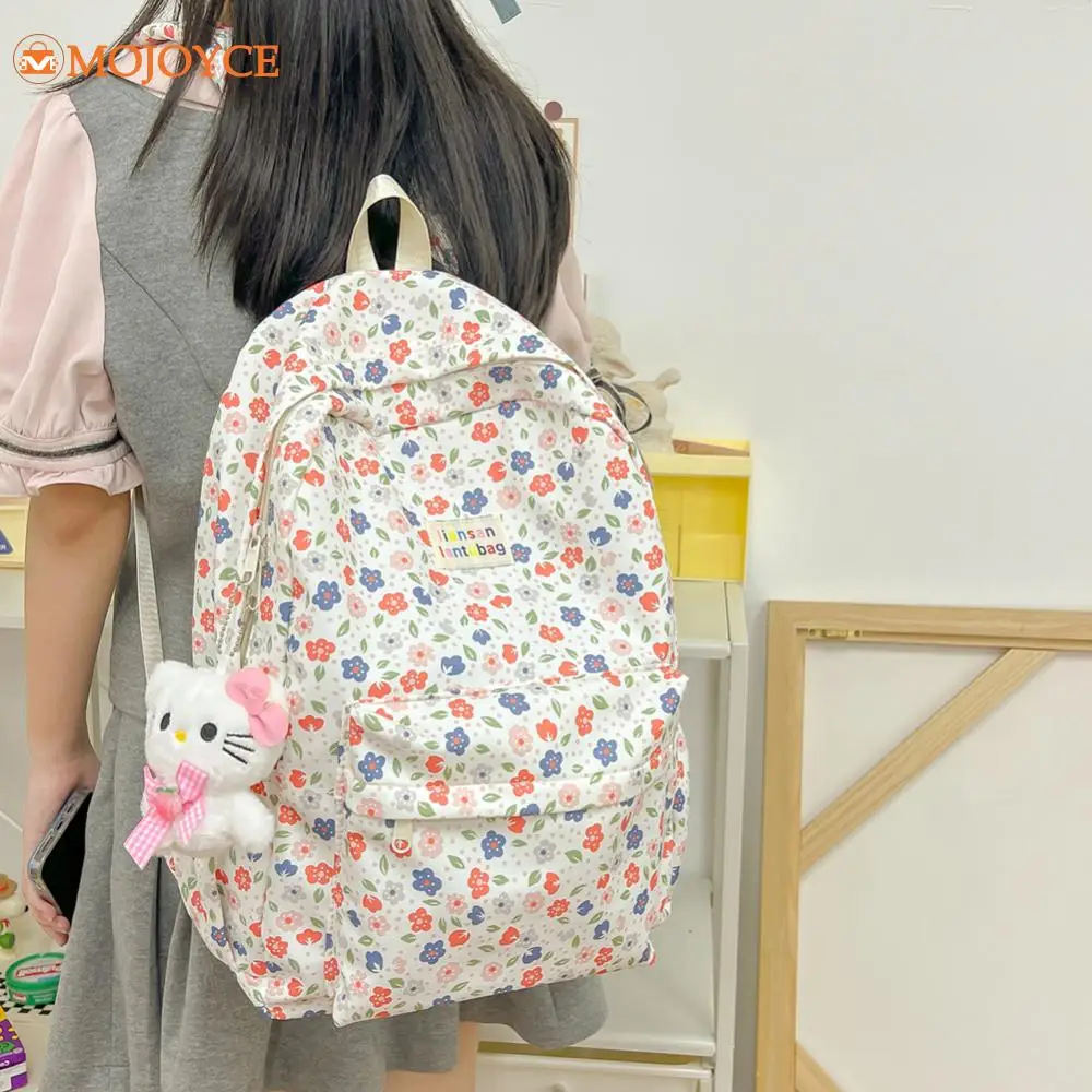 Japanese Floral Pattern Aesthetic Backpack Large Capacity Student Daypack Lightweight Casual Knapsack Teen Girls College Mochila