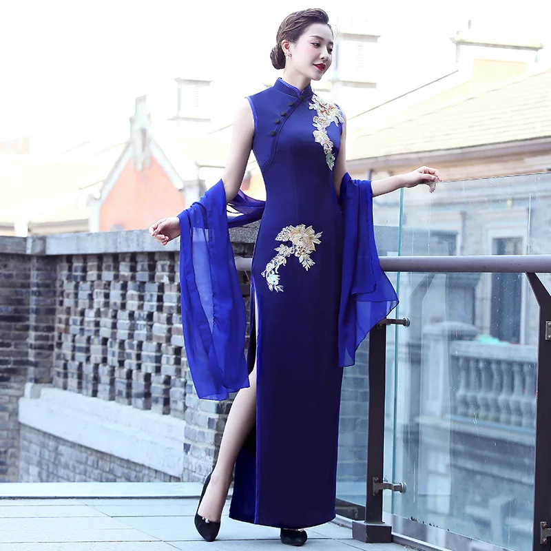 

Новое женское платье-ципао без рукавов в китайском стиле, с разрезом, воротником-стойкой, вышивкой цветов, для сценических выступлений