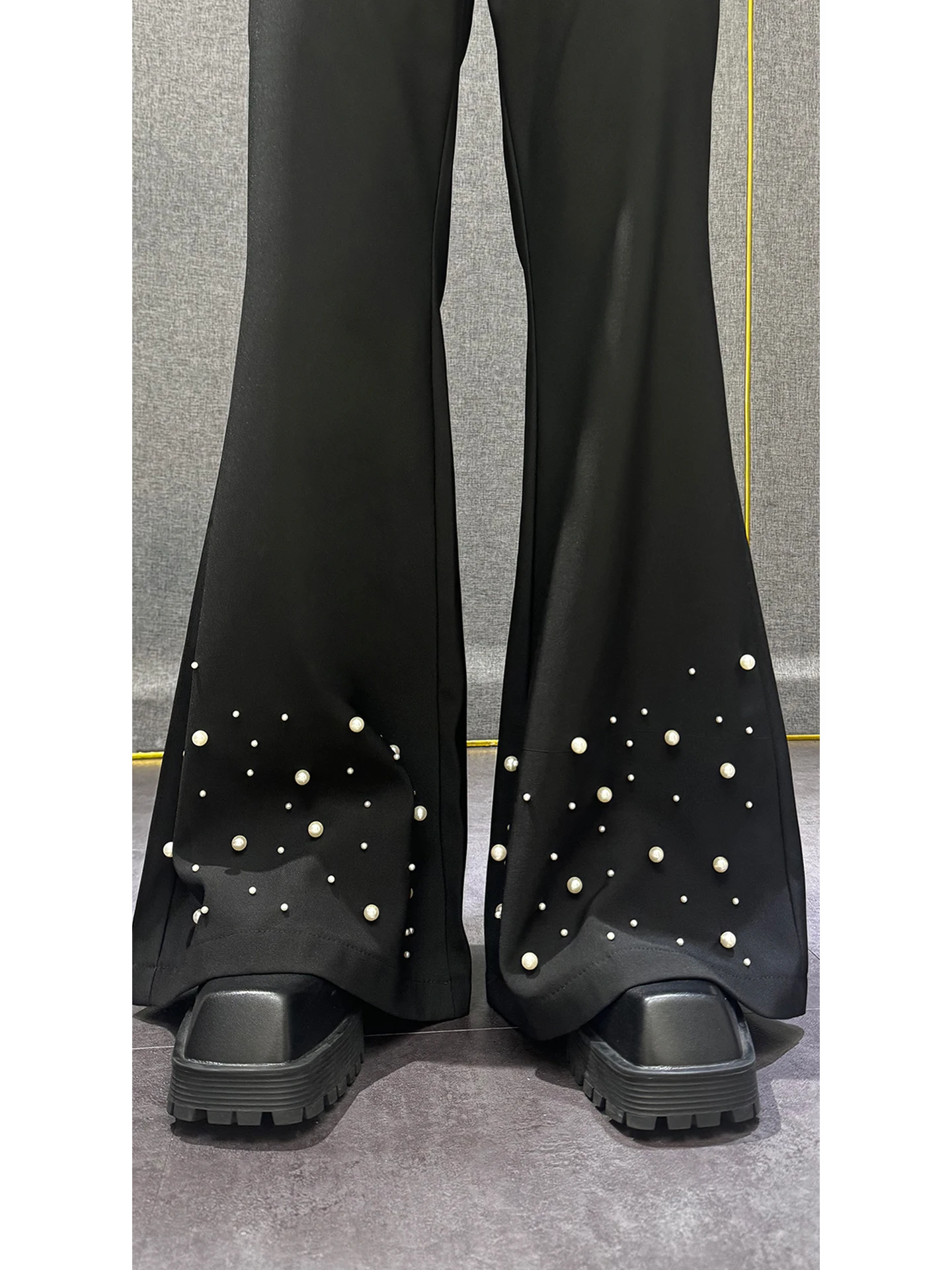 2025 Fashion Trend Design Pearl Decor Flared Trousers High-end Stylish Loose Casual Black Pants for Men