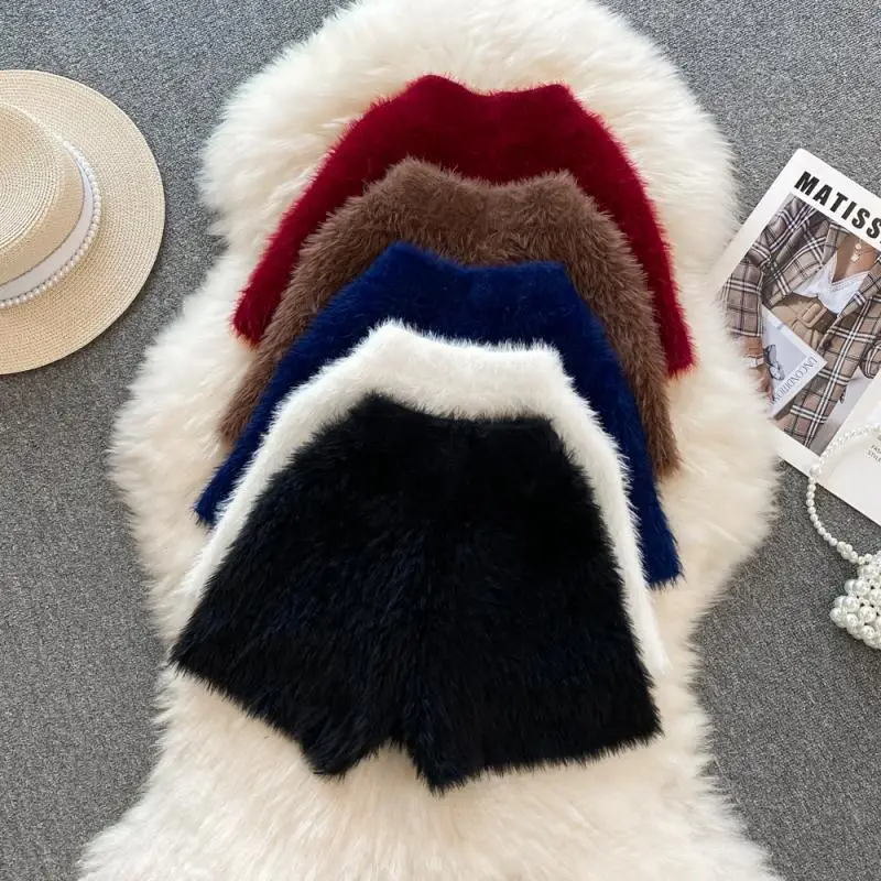 Pantaloncini neri in maglia di peluche, stivali e pantaloni attillati elastici a vita alta ispessiti invernali da donna, pantaloni dimagranti