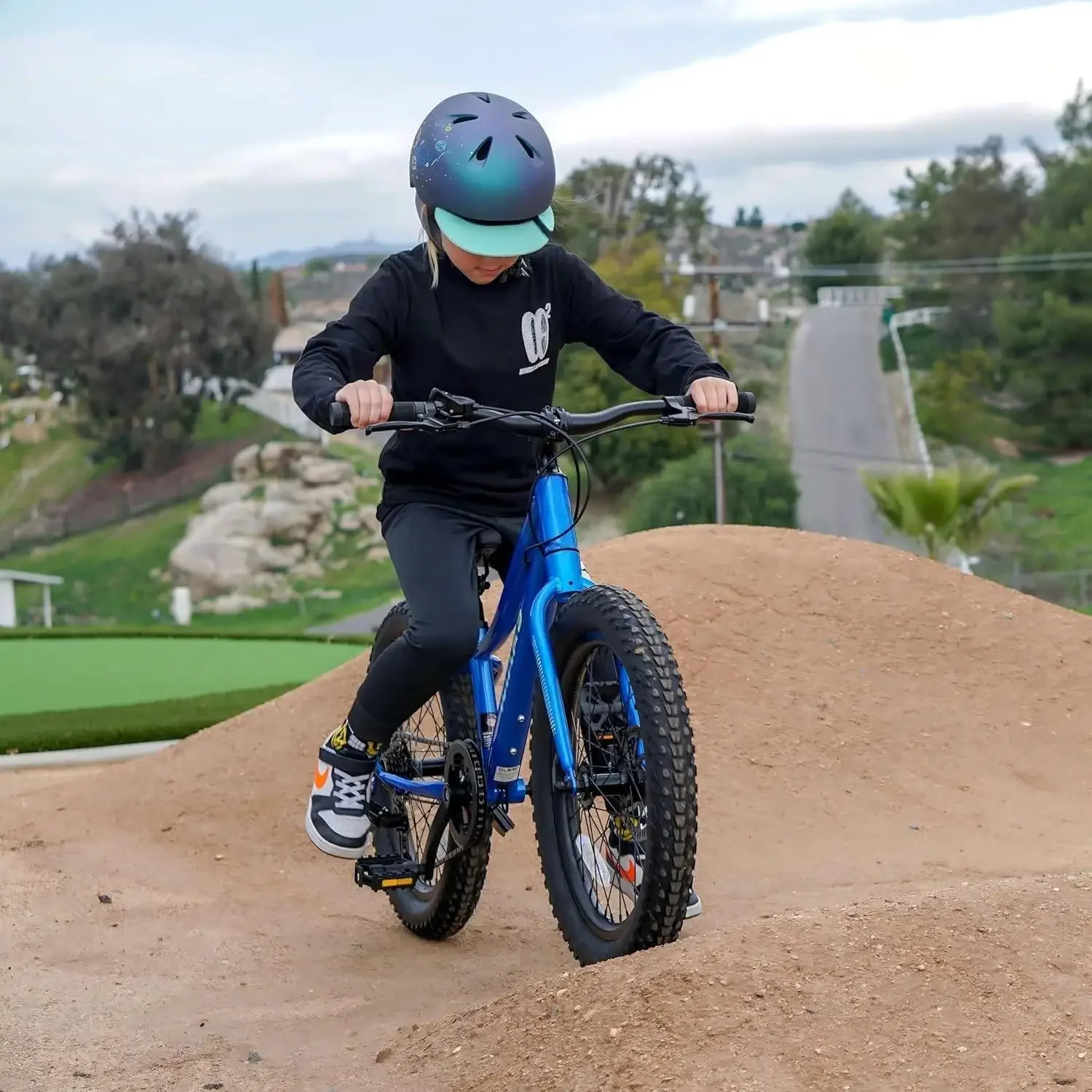 Bicicleta de montaña para niños, bicicleta con neumáticos anchos de 20 y 24 pulgadas para adolescentes de 6 a 14 años, bicicleta con neumáticos de 2,8 pulgadas de ancho y 6 velocidades