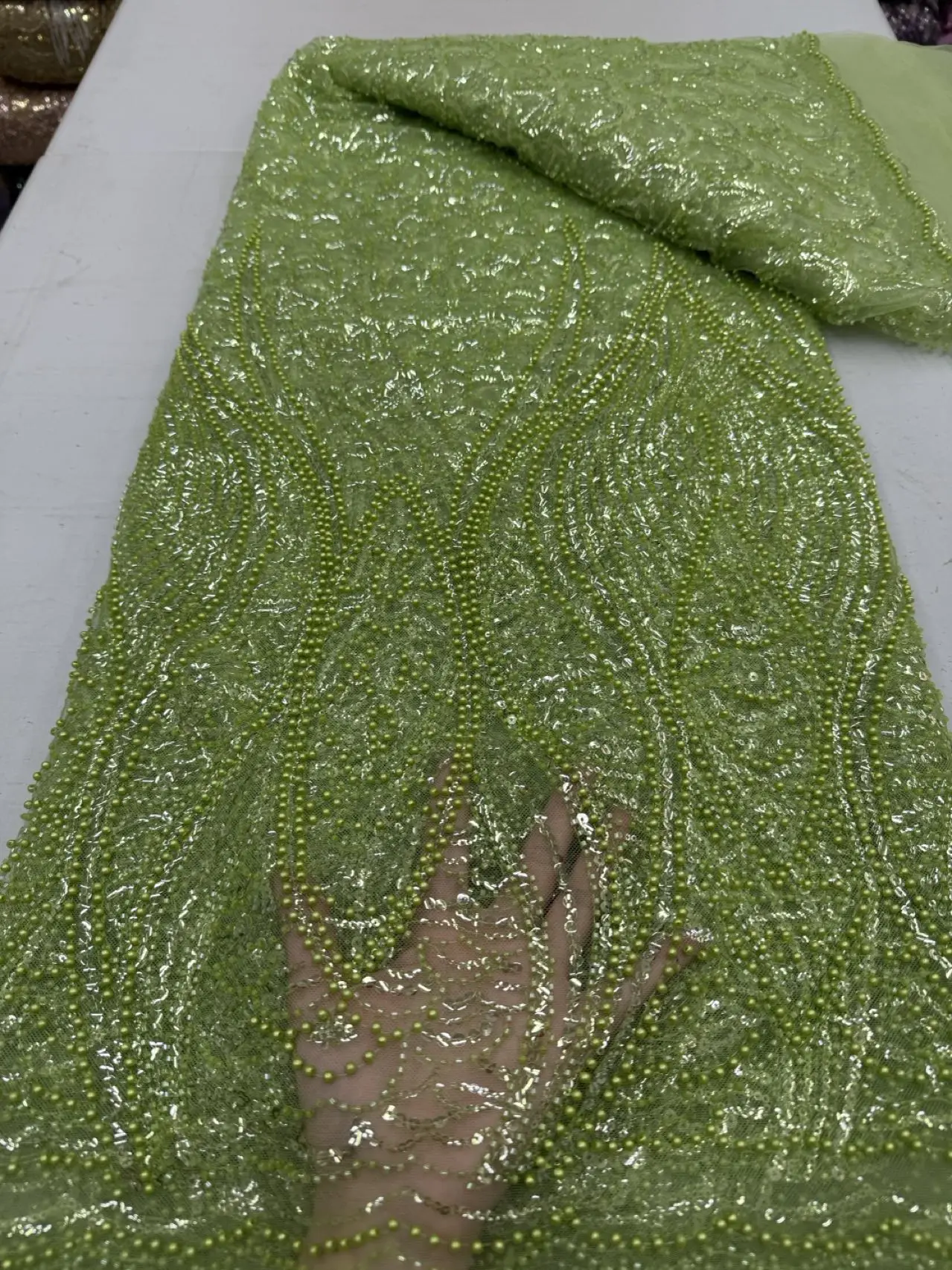 

Высококачественная африканская нигерийская тюлевая кружевная ткань с пайетками и вышивкой, бисером и стразами для пошива выпускных платьев, гипюр, 5 ярдов, JY512