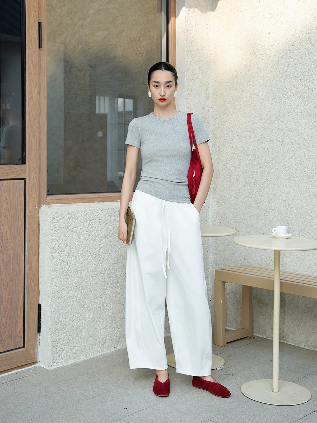 

Брюки-баллоны LemonChen: высококачественные, практичные, в ретро-стиле, из немнущейся ткани с микро-текстурой