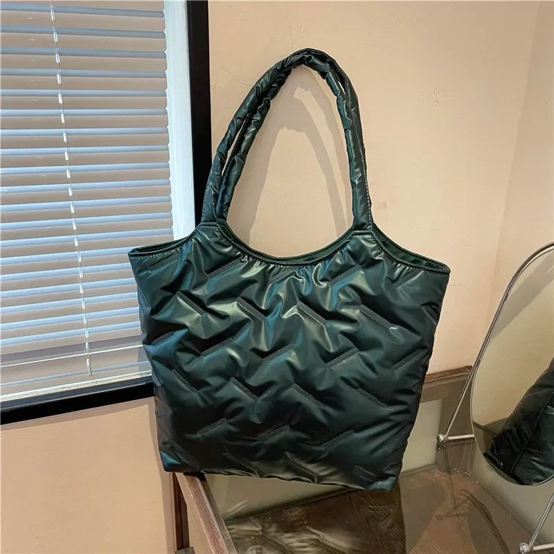 Fashion shoulder handbag large capacity tote bag commuter bag