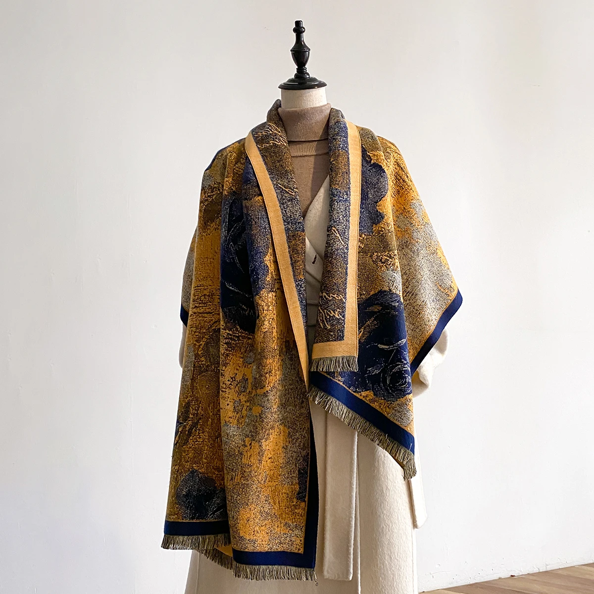 Winter Warm Pashmina Scarf Luxury Tassel Shawl for Women, Made of Imitation Cashmere, Thickened and Warp - knitted, Cold proof