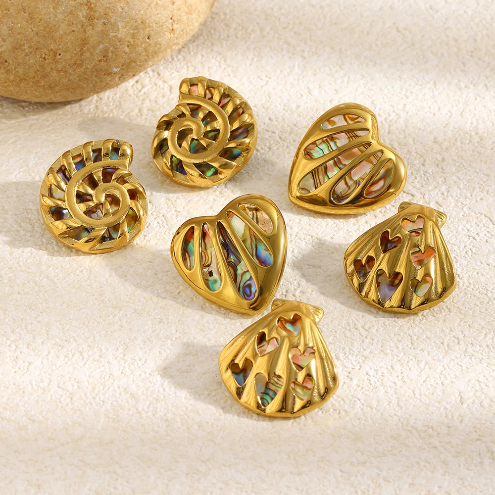 E.B.belle Hollow Out Conch Scallop Heart-shaped Earrings Colored Back Cute Women's Jewelry Accessories Gold Plated Stud Earring