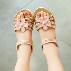 Sandalias de verano para niñas, zapatos de princesa de flores dulces, suela suave, antideslizantes, Sandalias planas de Punta abierta, zapatos de playa al aire libre