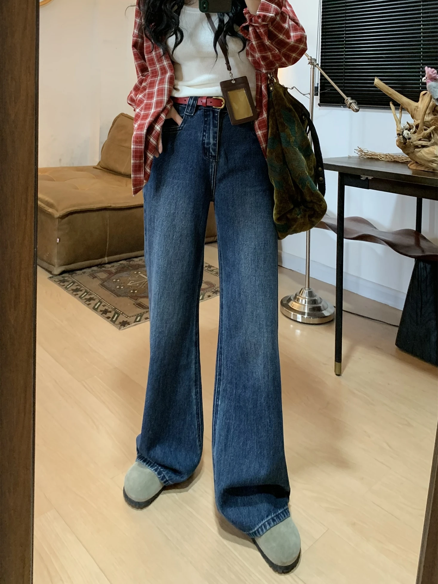 

Джинсы женские прямые с высокой талией и расклешенным низом QinEition, осенние, повседневные, из хлопковой ткани, с эффектом увеличения роста