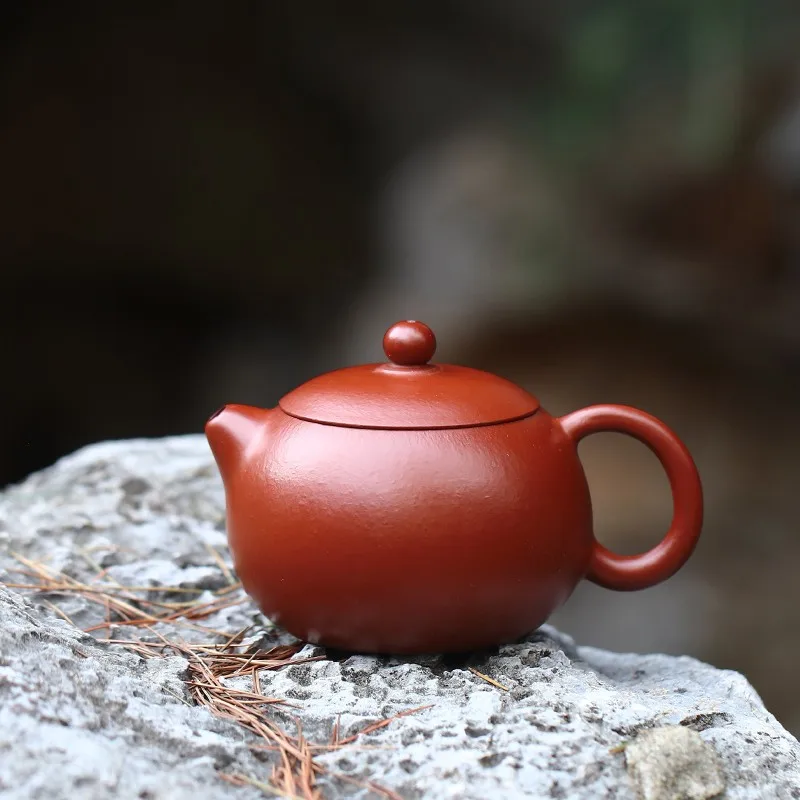 

Zanghutianxia Yixing Purple Clay Teapot Handmade Household Teapot Single Teapot Raw Ore Red Zhu Mud Small Capacity Kung Fu Tea S