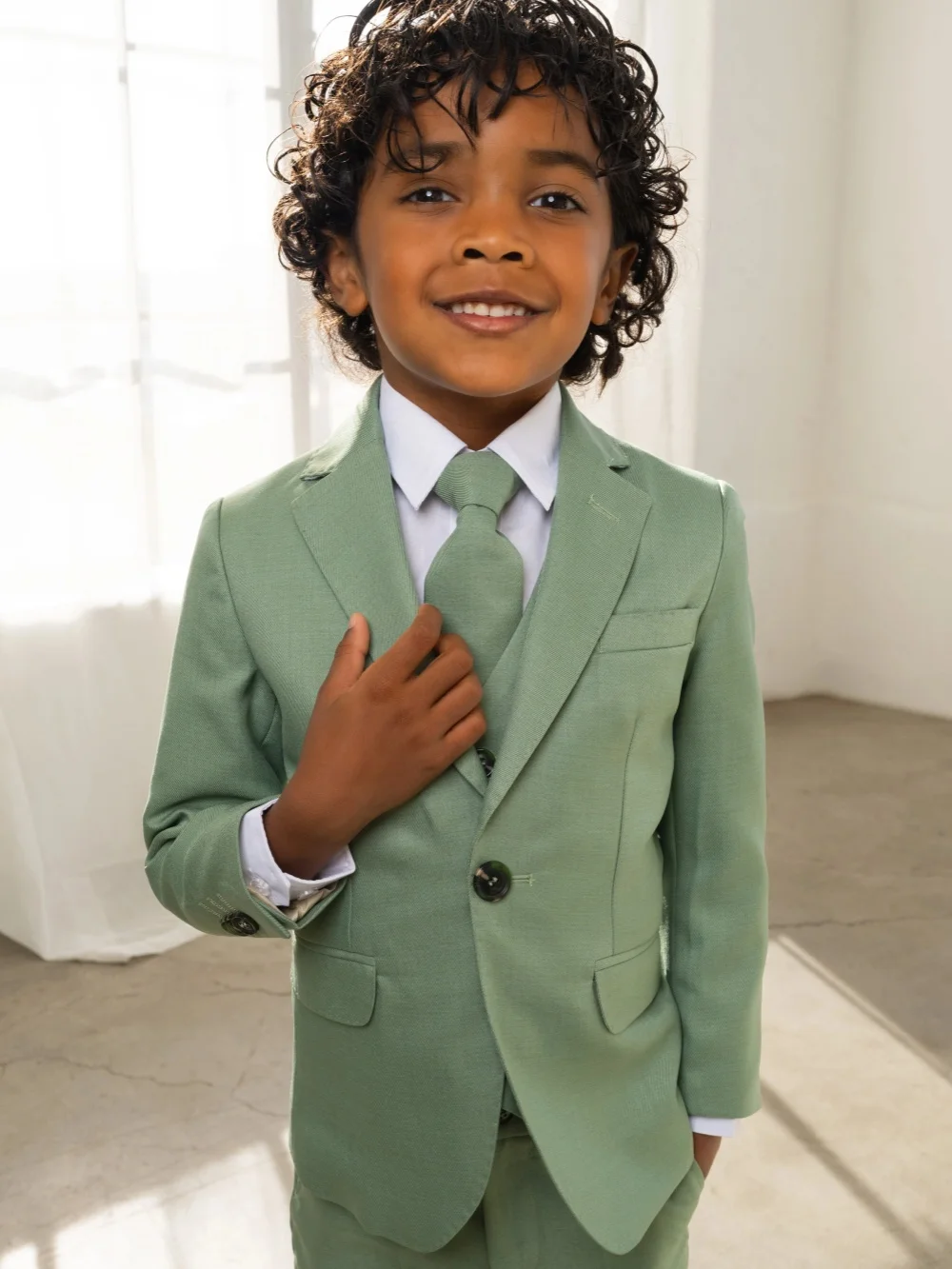 Mint Green Kids Slim Fit Suit 3 Pieces Performance Wear Boys Classic Notched Lapel Suit Set Wedding Guest Clothes 2-20T Tuxedo