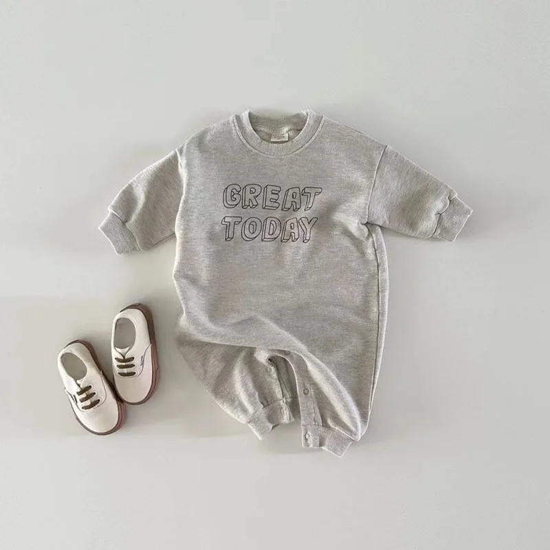 2024 Herfst Nieuwe Baby Lange Mouw Romper Jongen Meisje Pasgeboren Brief Print Jumpsuit Katoen Baby Vrijetijdskleding 0-24M