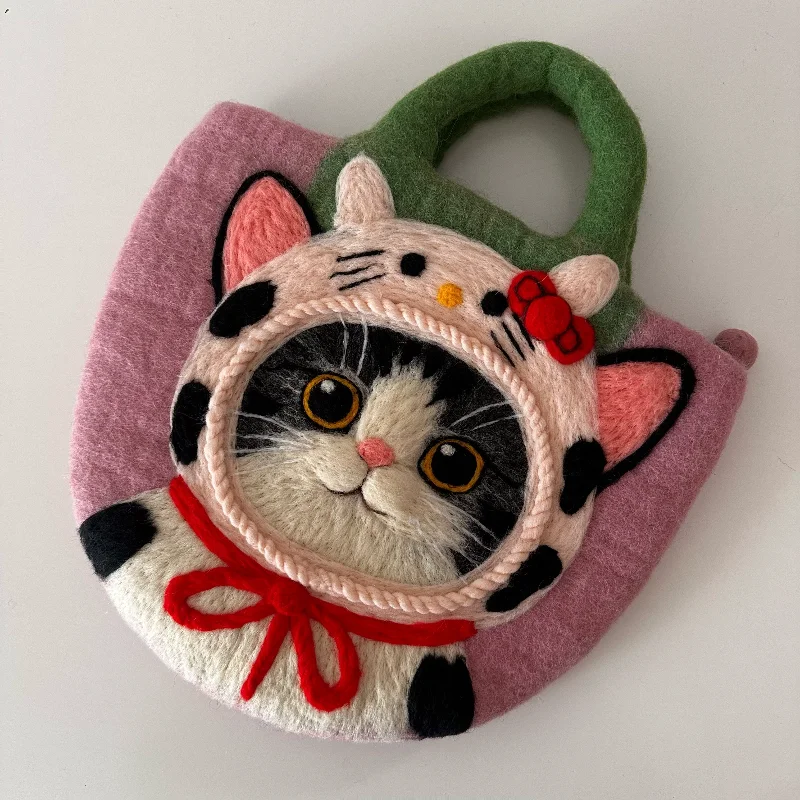 New color scheme pink and green color matching cow head cover tabby cat wool felt tote bag
