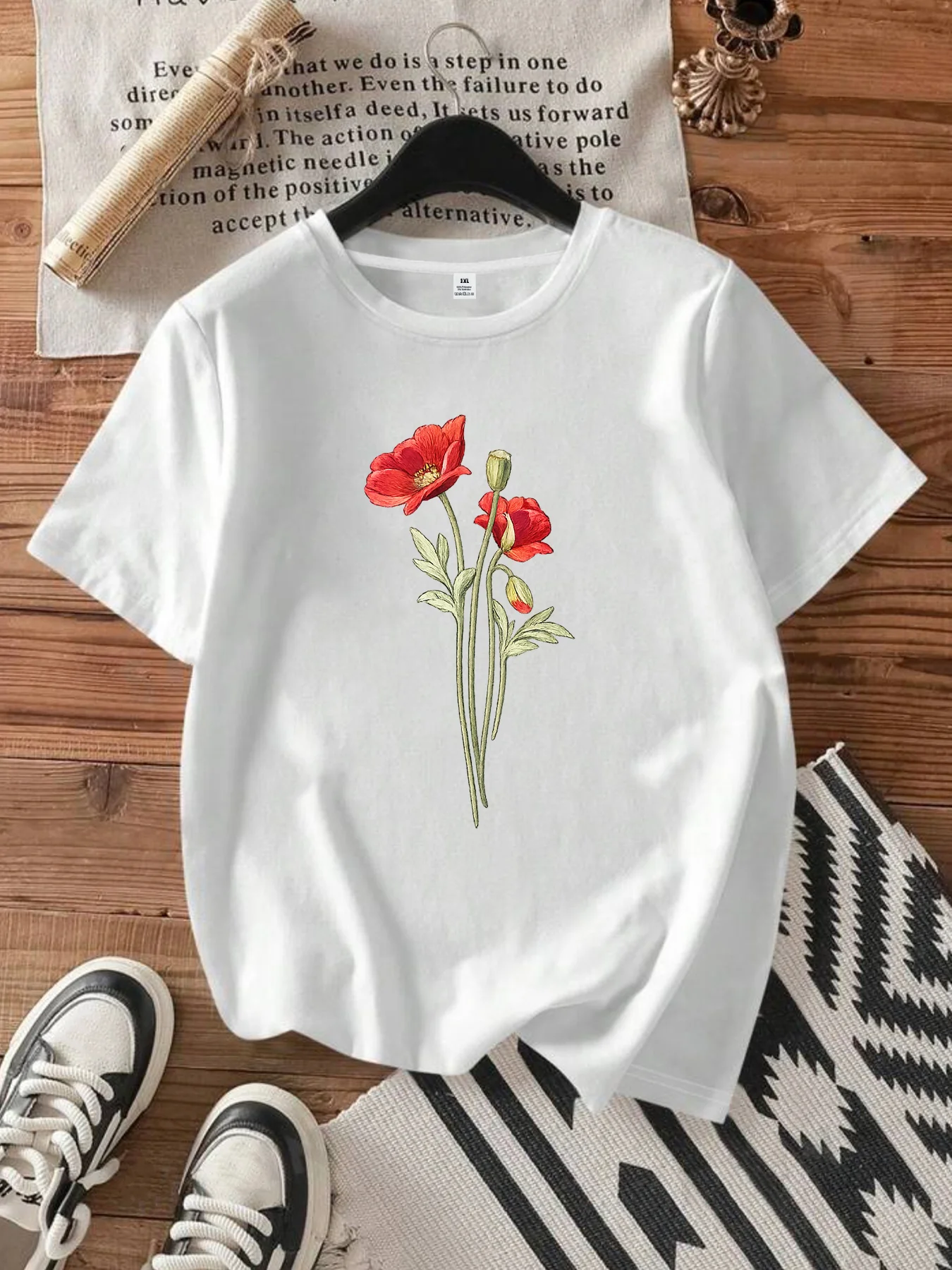 

【WDS0048】Plus size women's round neck short sleeve T-shirt with elastic half sleeves and trendy prints