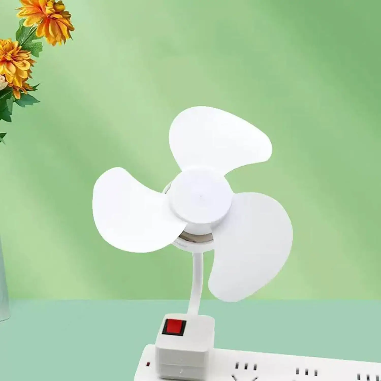 Mini Cooling Fan With E27 Screw 360°Bendable Neck Home Fan Desktop Electric Fan For Kitchen Bedroom Dormitory Study Table Fans view 4