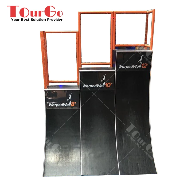 กำแพงวิ่งแบบโค้งขนาด 10 ฟุต ของ American Ninja Warrior รุ่น Mega Warped Wall ปรับแต่งได้ โครงเหล็กขนาด 15 ฟุต สำหรับผู้ใหญ่ ใช้ในสวนสาธารณะกลางแจ้ง