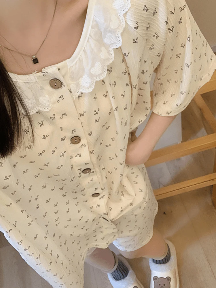 

Новый комплект домашней одежды из хлопка и шелка с кружевной отделкой: шорты и футболка с коротким рукавом, легкий, дышащий, в нежном стиле, для лета