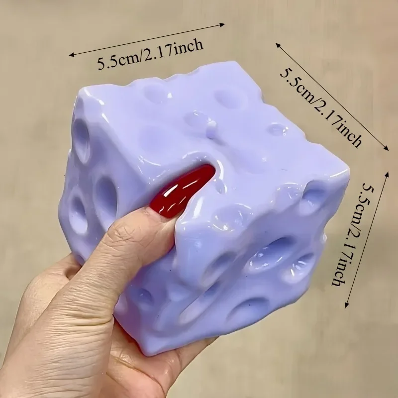Blauer Blaubeer-Käsekuchen-Squishy-Spielzeug, superweicher Stressball, Stressabbau-Squeeze-Ball, Fingerdruck-Entlastungs-Squeeze-Spielzeug für Erwachsene – Detail 2