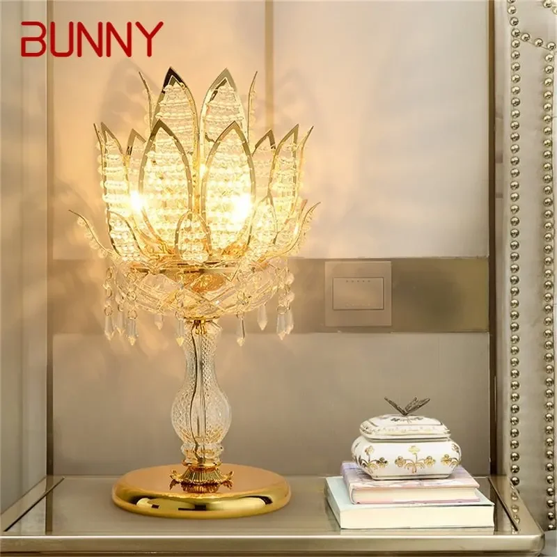 

Роскошная настольная лампа BUNNY с кристаллами, современный золотой лотос, креативное украшение, светодиодный настольный светильник для дома, прикроватная тумбочка