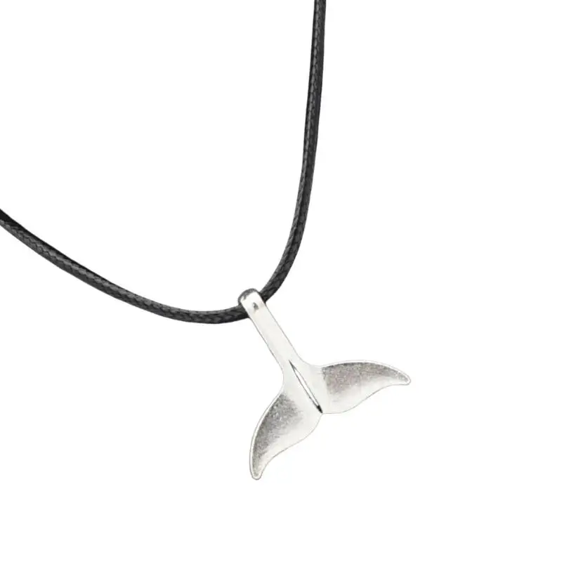 31BB Stylish Ocean Inspired Dolphin Tail Pendant Necklace Metal Clavicle Chain Jewelry Everyday Punk Fashion Gift For Her