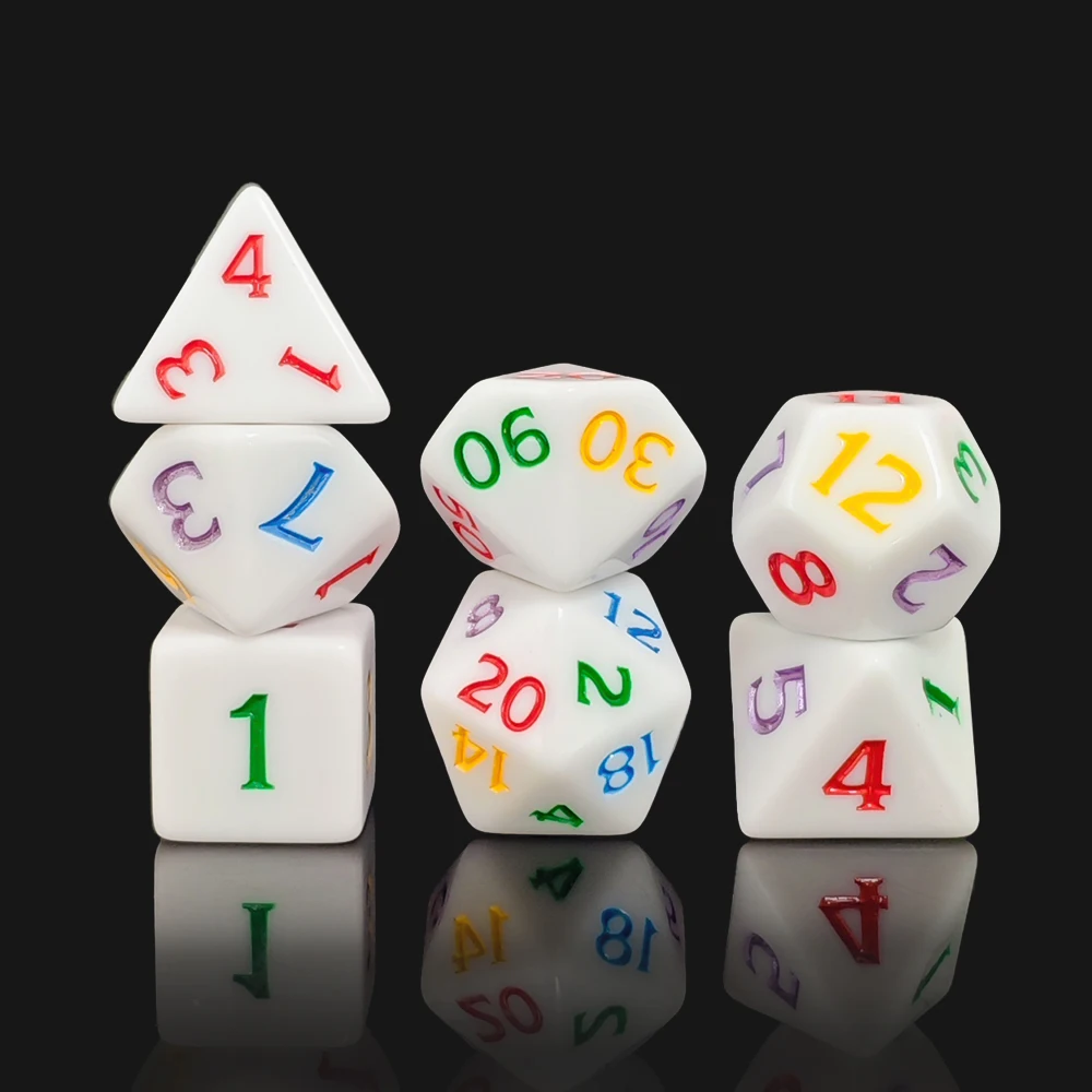 مجموعة نرد جميلة نرد DND جودة عالية ألوان مختلفة لمسة نهائية مثالية لملحقات ألعاب لوحة DND RPG Dados