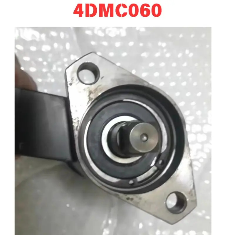 Used OEM disassembled parts Tighten the shaft sensor 4DMC060 Functional test OK