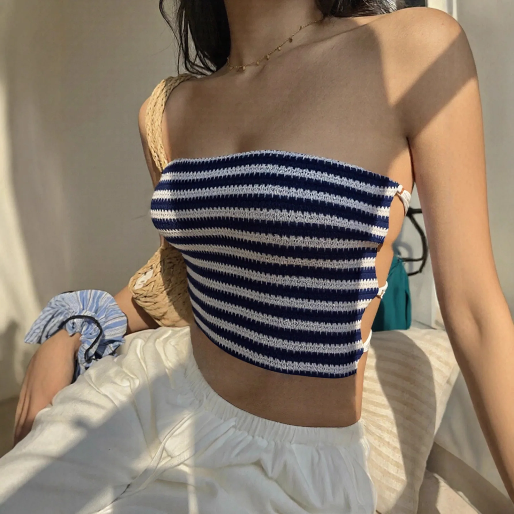 Sexy Off Shoulder Blue White Striped Tank Top Women Backless Bare Midriff Halter Crop Tops Camisole Female Tube Top Cropped Vest