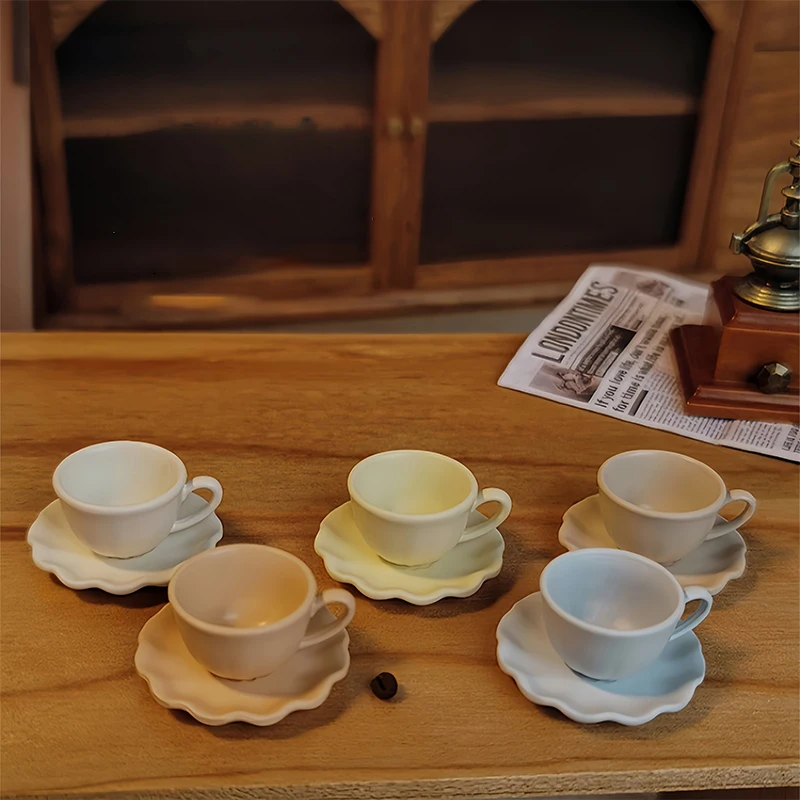 2Pcs Mini Cup Drinks Model Toys Miniature Dollhouse Dessert Latte Coffee Mug Dish Set Doll Accessories Kids Gift