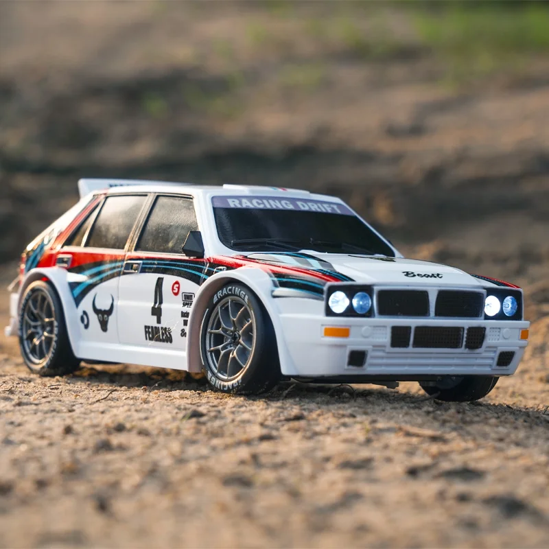 2026 New RC Car 1:24 Scale with LED Lights high-speed drift Four-wheel Drive Drift  Children Toys Rechargeable SG204 racing toy
