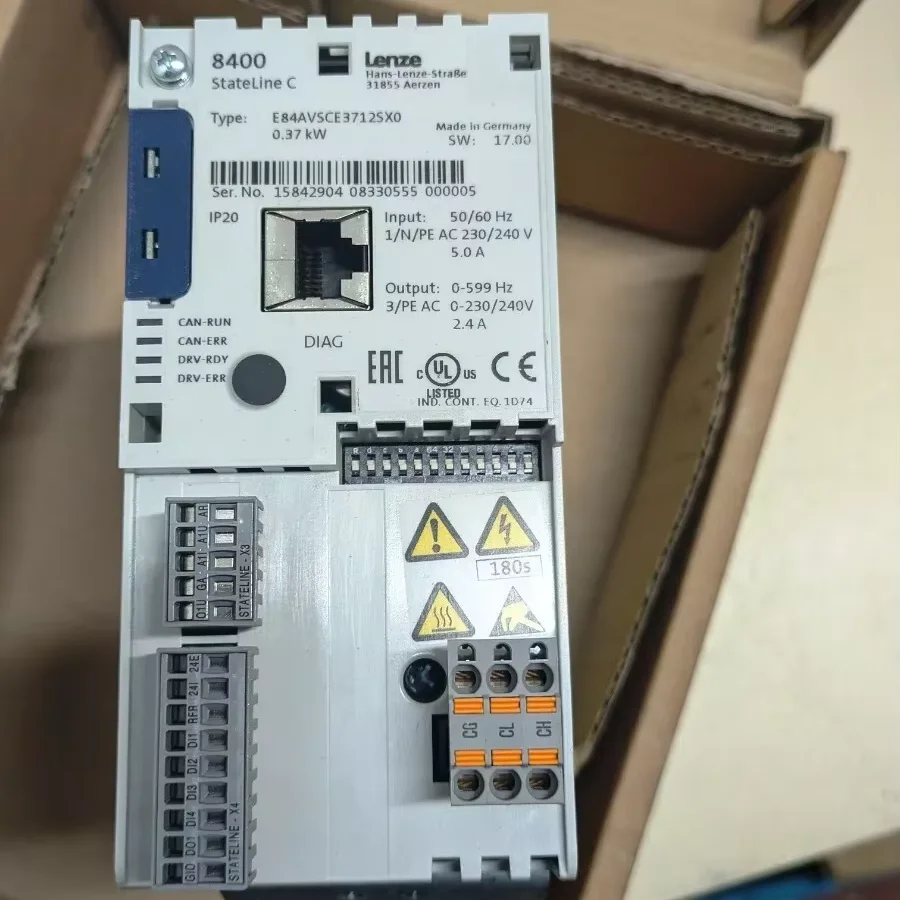Lenze Drive E84AVSCE3712SXO Aluminum Inverter Drives for Industrial Use-Models E84AVSCE3712SXO E84AVSCE3714SB0