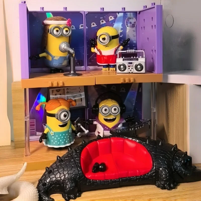 BLOKEES Minions Magic Version Wave 2 Celebration Party Series Phil Carl Mini Building Blocks Collectible Assemble Toy