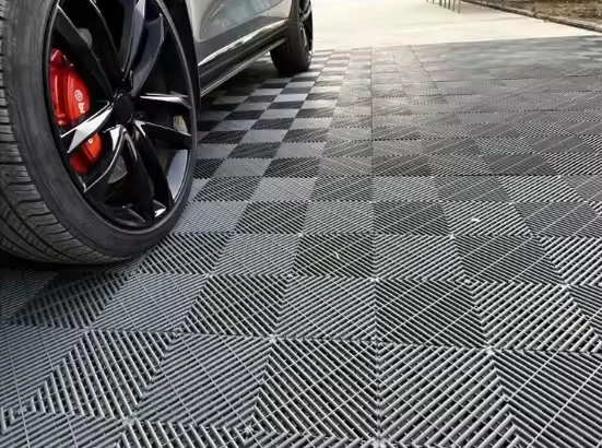 Strong PP Interlocking Floor Tiles Garage Car Wash Room Showroom Swimming Pool Outdoor Waterproof Plastic Flooring