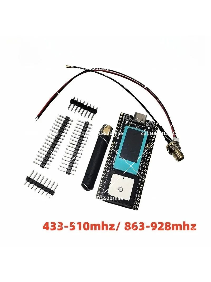 Wireless Tracker ESP32 S3 with Wi-Fi LoRa Bluetooth GNSS L1 L5 L2 Type-C USB IoT OLED Display