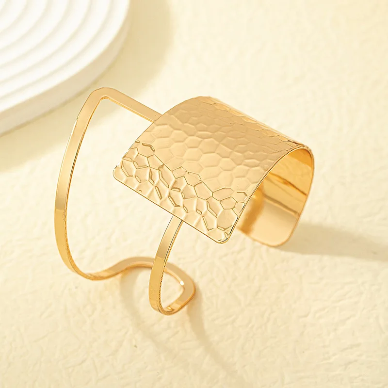 Minimalist Geometric Exaggerated Opening Metal Bracelet For Women Holiday Party Gift Fashion Jewelry DB009 image 3