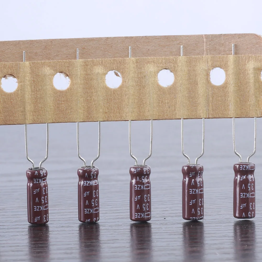 

10pcs/50pcs Nippon Chemi-Con NCC KZE 33UF 35V 33mfd electrolytic Capacitor 105℃ 35V33uf