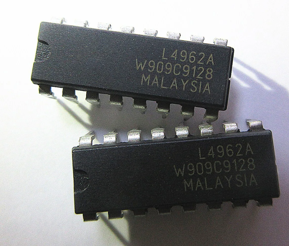 IC   L4962A   10PCS