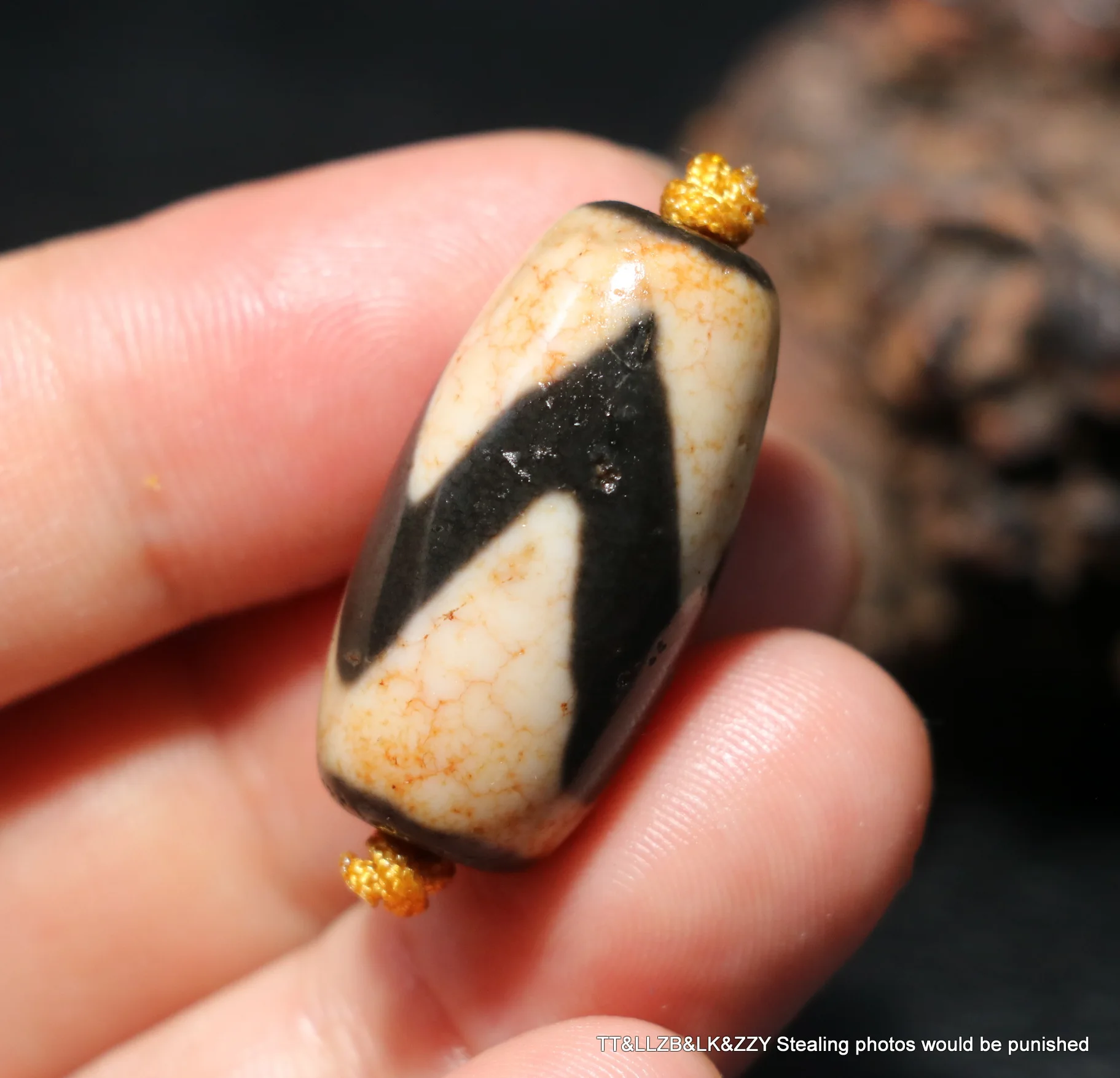 

Magic Energy Tibetan Top Old Agate Sharp Tiger Tooth dZi Bead Totem Fit For Bracelet LKbrother Talisman UPD0618A15