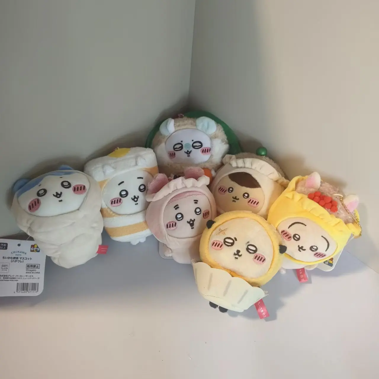 طبعة محدودة من سلسلة شاي تشيكاوا شاي الصباح Usagi Hachiware قلادة قطيفة، سلسلة مفاتيح دمية قطيفة، هدية عيد ميلاد للأصدقاء #3